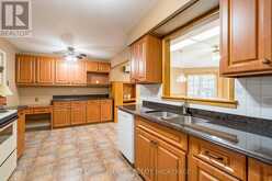 51 DAVIES CRESCENT | Barrie Ontario | Slide Image Nine