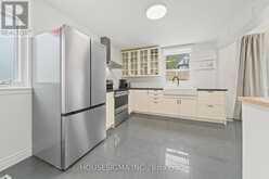 22 ARKLEDUN AVENUE | Hamilton Ontario | Slide Image Twelve