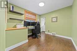 22 ARKLEDUN AVENUE | Hamilton Ontario | Slide Image Seventeen