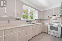 103 MARLBOROUGH AVENUE | Kitchener Ontario | Slide Image Eight