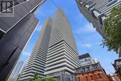 4413 - 50 CHARLES STREET E | Toronto Ontario | Slide Image Three