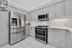 786 EXCELLER CIRCLE | Newmarket Ontario | Slide Image Twenty-one