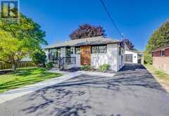 88 WOODHAVEN DRIVE | Kitchener Ontario | Slide Image Three
