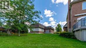 7472 ASHBURN ROAD | Whitby Ontario | Slide Image Forty