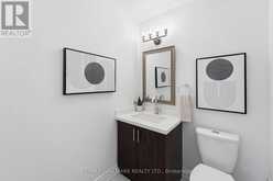 13 E J LENNOX WAY | Markham Ontario | Slide Image Twelve