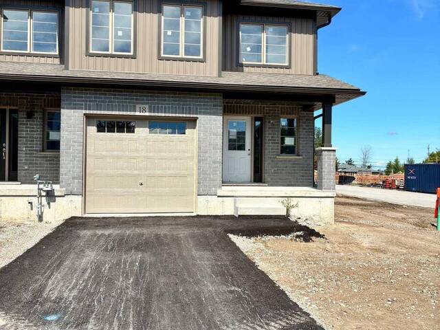 18 BEVERLY STREET Elmvale Ontario, L0L 1P0 - 3 Bedrooms Home For Sale