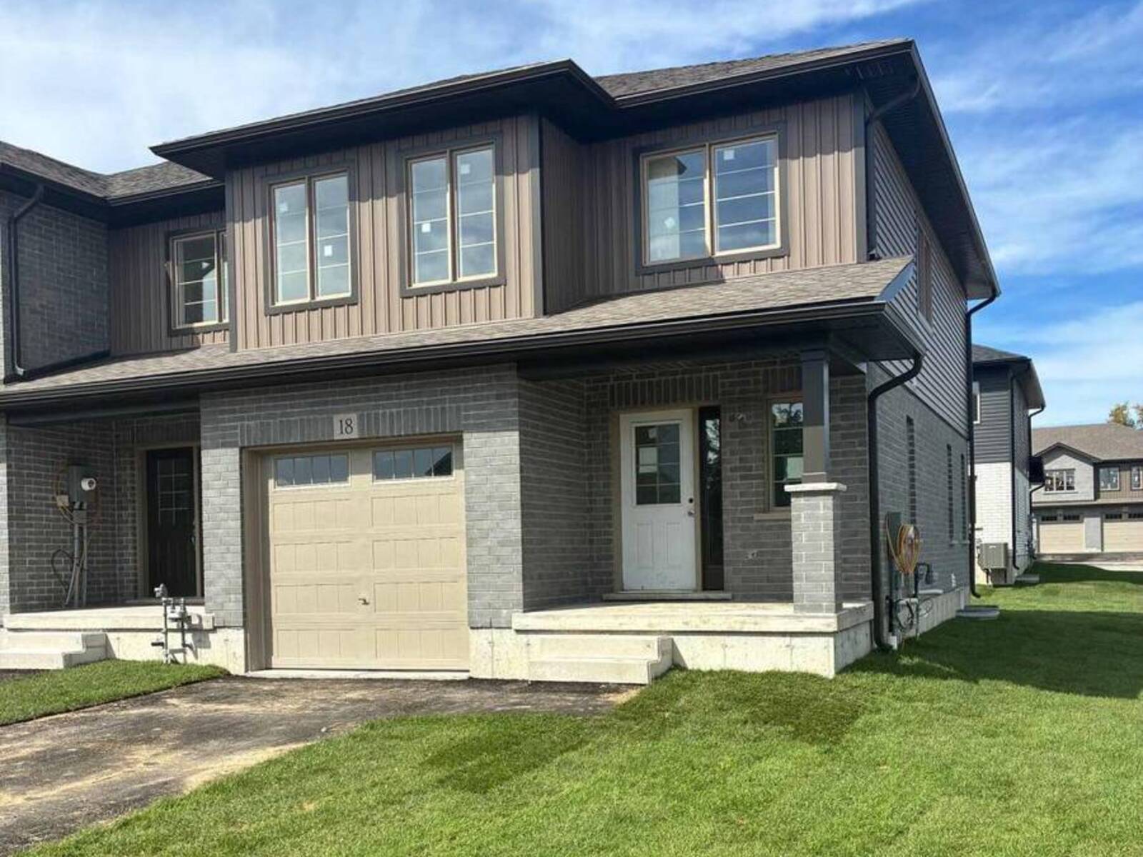 18 BEVERLY STREET, Elmvale, Ontario L0L 1P0