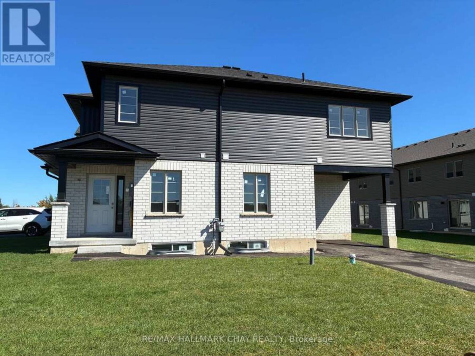23 STRATH CRESCENT, Elmvale, Ontario L0L 1P0