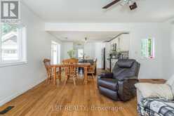 1430 MUSKOKA ROAD N | Gravenhurst Ontario | Slide Image Sixteen