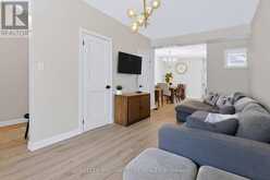 34 BAILLIE STREET | Hamilton Ontario | Slide Image Three