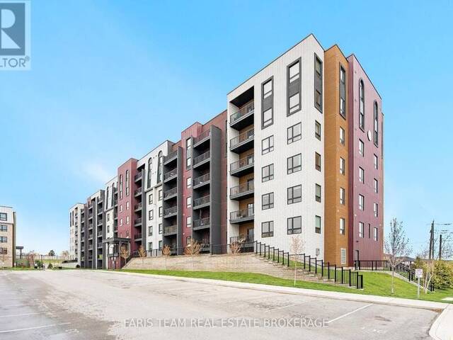 402 - 4 SPICE WAY Barrie Ontario, L9J 0M2 - 3 Bedrooms Condo For Sale