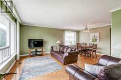 20 TAYSHAM CRESCENT | Toronto Ontario | Slide Image Seven
