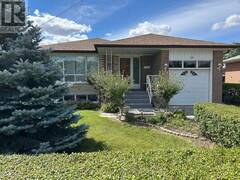 20 TAYSHAM CRESCENT Toronto Ontario, M9V 1X2