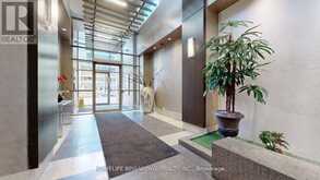 404 - 21 UPPER DUKE CRESCENT | Markham Ontario | Slide Image Twenty-one