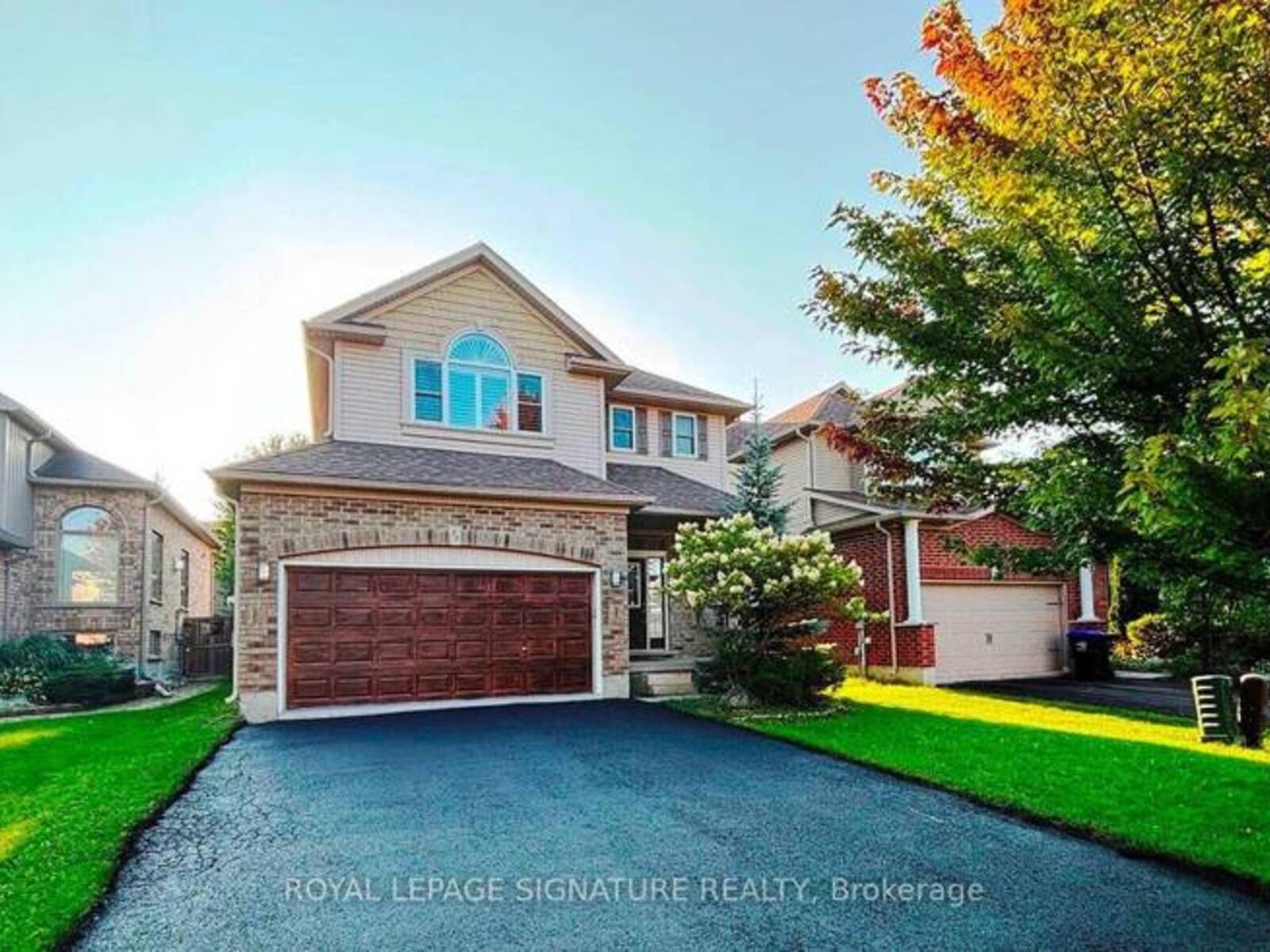 32 DAVIS STREET, Collingwood, Ontario L9Y 0C8