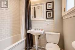5 UNDERCLIFFE AVENUE | Hamilton Ontario | Slide Image Thirty-two
