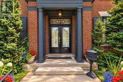 5 UNDERCLIFFE AVENUE | Hamilton Ontario | Slide Image Six