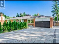 29 WESTWOOD LANE Richmond Hill Ontario, L4C 6X4