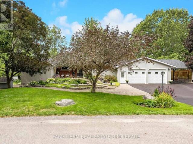 2505 NORTON ROAD Washago Ontario, L0K 2B0 - 5 Bedrooms Waterfront Home For sale
