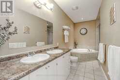 122 TROUT LANE | Tiny Ontario | Slide Image Eight