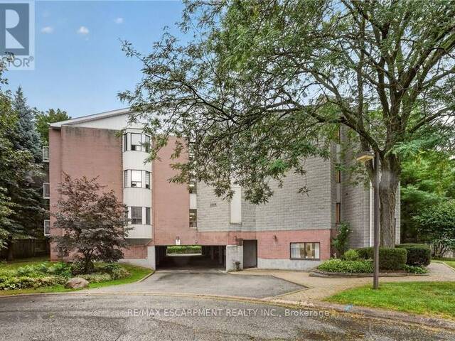 301 - 5 NIAGARA STREET Grimsby Ontario, L3M 5A3 - 2 Bedrooms Condo For Sale