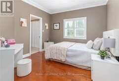 151 MOORE CRESCENT | Ancaster Ontario | Slide Image Nineteen