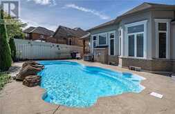 151 MOORE CRESCENT | Ancaster Ontario | Slide Image Thirty-seven