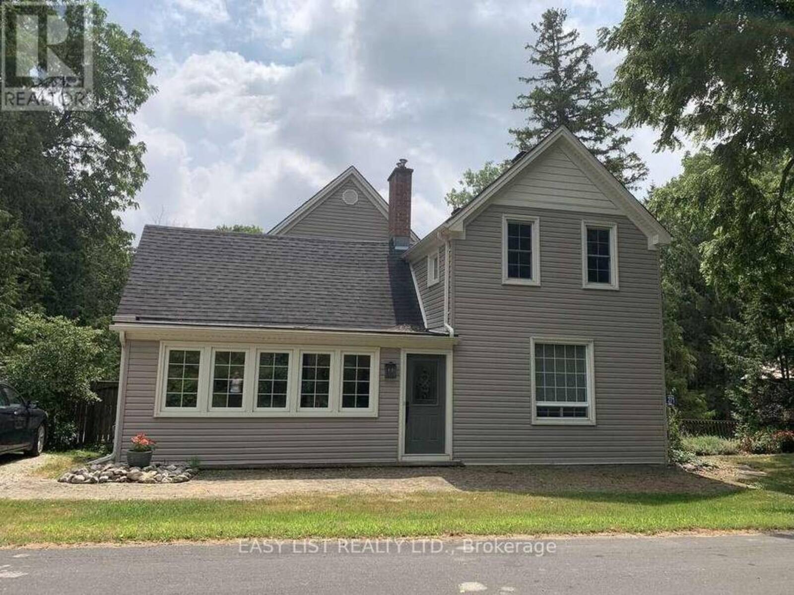 271 QUAKER LANE, Ilderton, Ontario N0M 2A0