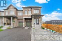 549 BARONS STREET | Vaughan Ontario | Slide Image Three