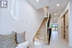 17 B HAIG AVENUE | Toronto Ontario | Slide Image Ten