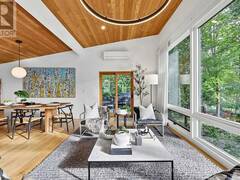 112 KITZBUHL CRESCENT The Blue Mountains Ontario, L9Y 0S5