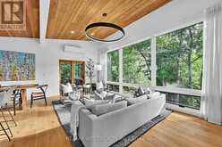 112 KITZBUHL CRESCENT | The Blue Mountains Ontario | Slide Image Eleven