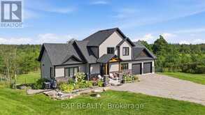 2166 VICTORIA ROAD | Coboconk Ontario | Slide Image Twelve