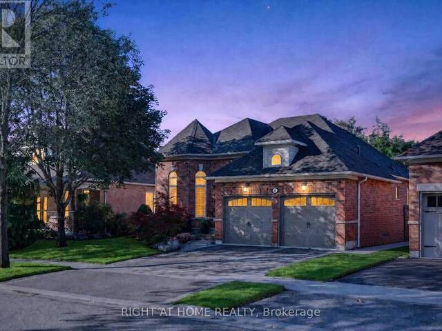 8 BRANTHAVEN COURT Whitby Ontario, L1M 0B2 - 3 Bedrooms Home For Sale