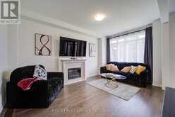 427 CORONATION ROAD | Whitby Ontario | Slide Image Nine