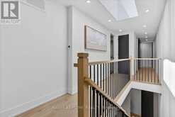 15B ROSEMEADE AVENUE | Toronto Ontario | Slide Image Nineteen