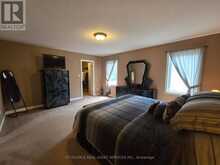 5 FAIRFIELD DRIVE | Stratford Ontario | Slide Image Nineteen