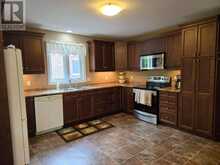 5 FAIRFIELD DRIVE | Stratford Ontario | Slide Image Seven