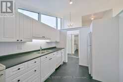 56 GRANGEMILL CRESCENT | Toronto Ontario | Slide Image Sixteen
