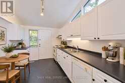 56 GRANGEMILL CRESCENT | Toronto Ontario | Slide Image Eighteen