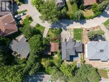 56 GRANGEMILL CRESCENT | Toronto Ontario | Slide Image Nine