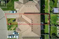 3 CHAO CRESCENT | Richmond Hill Ontario | Slide Image Four