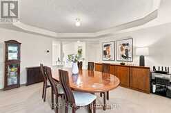 70 THORNLODGE DRIVE | Georgina Ontario | Slide Image Six