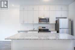 205 - 102 GROVEWOOD COMMON | Oakville Ontario | Slide Image Nine