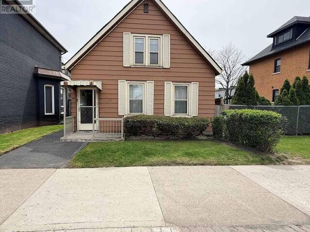 358 BARTON STREET E Hamilton Ontario, L8L 2X9 - 3 Bedrooms Home For Sale