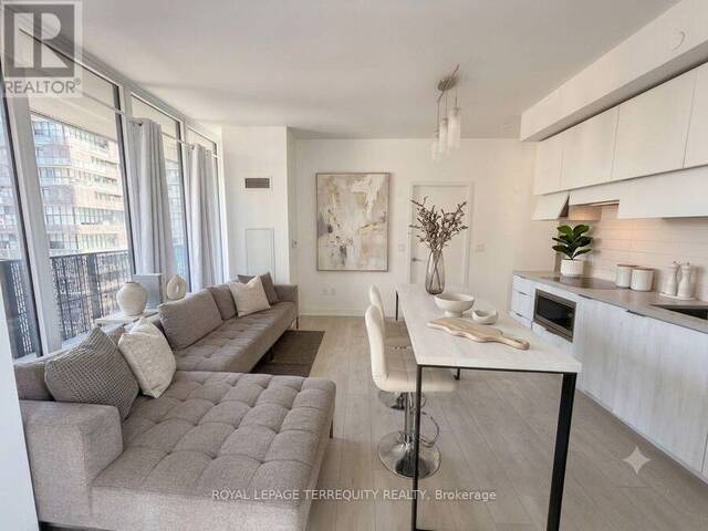 505 - 8 EGLINTON AVENUE E Toronto Ontario, M4P 0C1 - 2 Bedrooms Condo For Sale