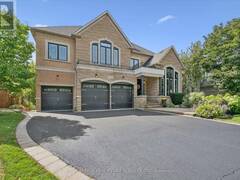 1036 VALLEY CREST CIRCLE Oakville Ontario, L6H 6W8