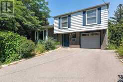 557 TRAFFORD CRESCENT | Oakville Ontario | Slide Image One