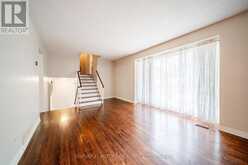 557 TRAFFORD CRESCENT | Oakville Ontario | Slide Image Four