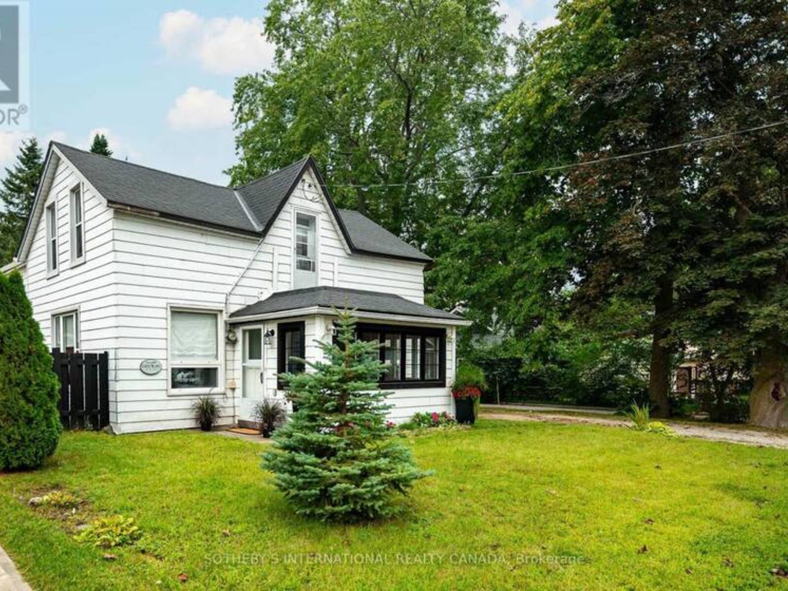 235 SPENCE STREET, Southampton, Ontario N0H 2L0